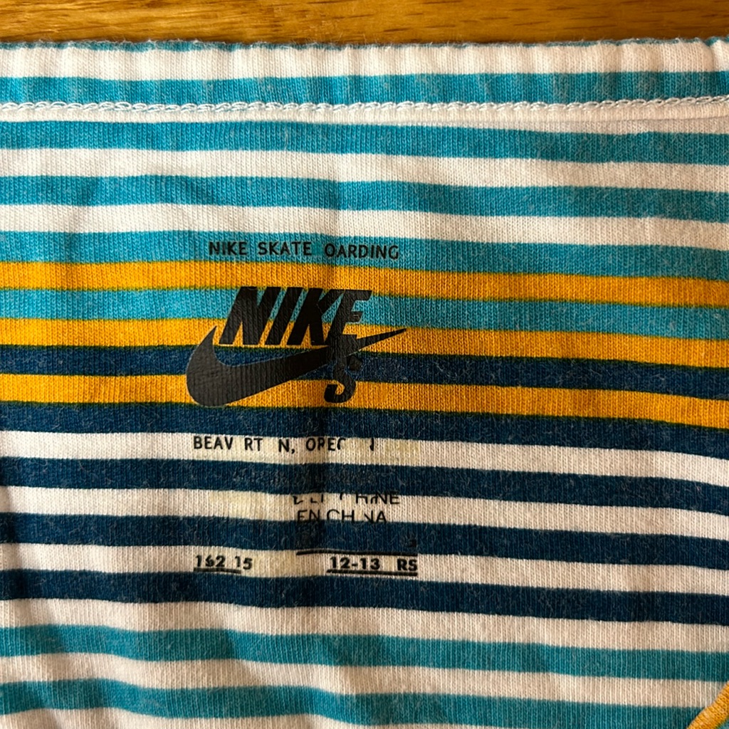 Nike Brand Youth Skateboarding Tank Top Size L